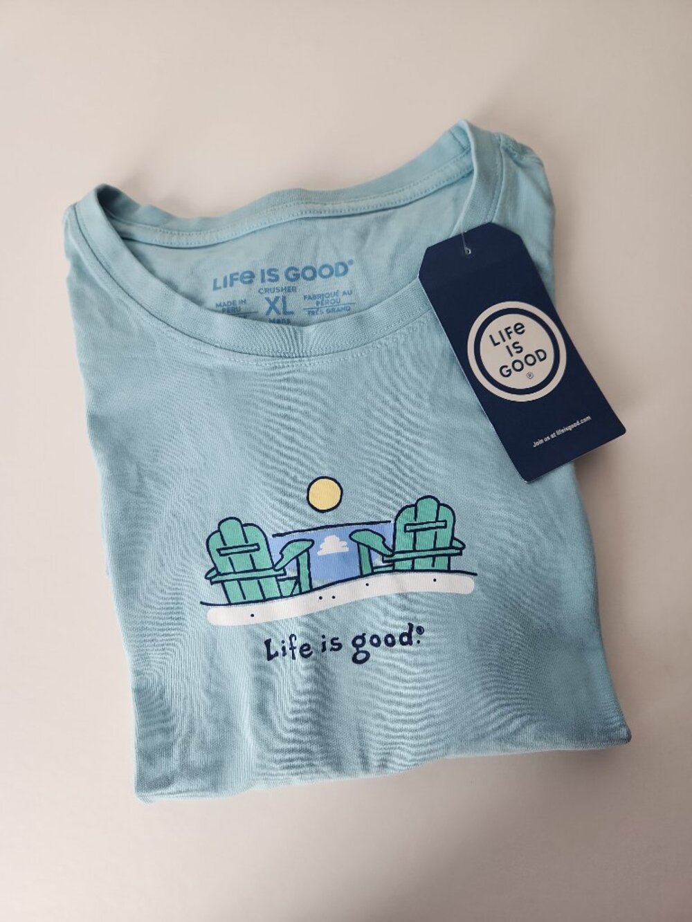 Life is Good Men's Crusher Tee short sleeve Beach Blue Adirondack chairs XL New
